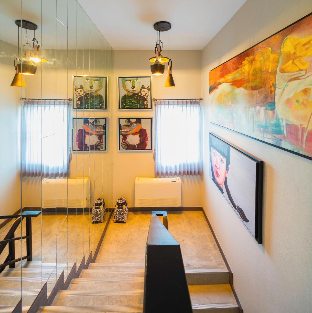 Chala Number 2 Art And Gallery Chiang Mai Luaran gambar